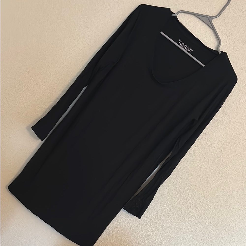Black Long Sleeve Sexy Lace Nightgown